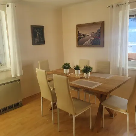 Am Fritzbach Apartment *